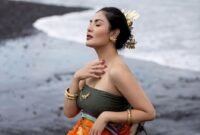 Artis Nindy Ayunda. (Instagram.com/@nindyayunda) 
