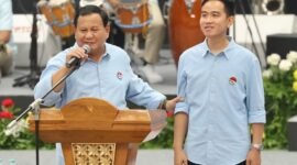Ketua Umum Partai Gerindra Prabowo Subianto bersama Wali Kota Surakarta Gibran Rakabuming. (Instagram.com/@prabowo)
