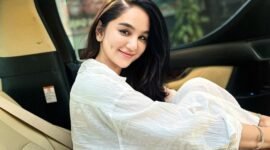 Artis Hana Hanifah. (Instagram.com/@hanaaaast)