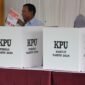 Calon Presiden nomor urut 2, Prabowo Subianto melakukan pencoblosan di TPS 033 Bojong Koneng, Hambalang. (Dok. TKN Prabowo Gibran)