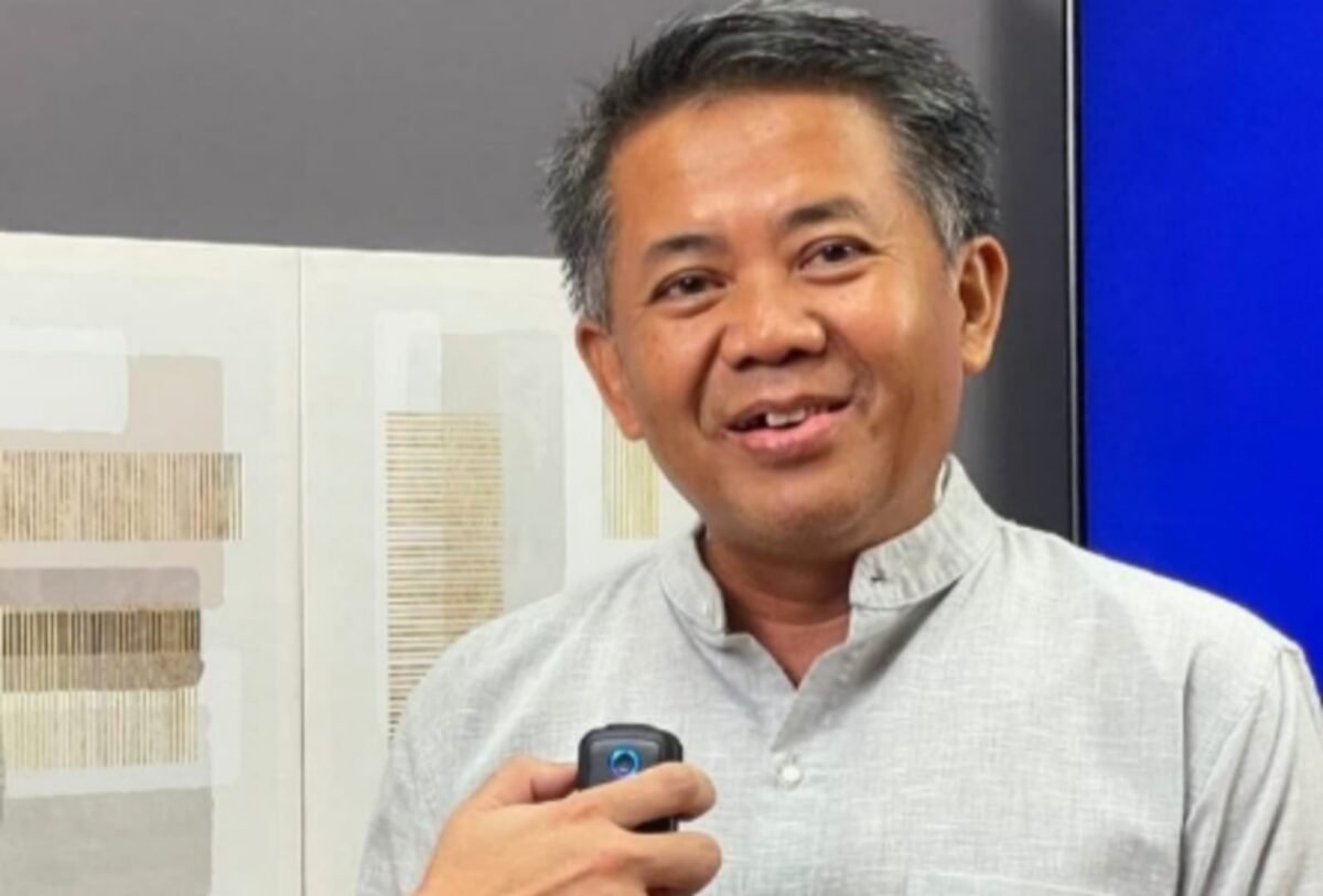 Politisi Partai Keadilan Sejahtera (PKS) Sohibul Iman mendapat isyarat kuat akan menjadi calon wakil gubernur Jakarta mendampingi Ridwan Kamil. (Instagram.com/@msi.sohibuliman)