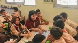 Siswa kelas 5 di SDN Jampang 01 dan SDN Karang Tengah 07, Bogor, mengikuti Biodiversity Fun Class (BDFC) 2026 yang diselenggarakan PT Asuransi MSIG Indonesia (MSIG Indonesia). (Dok. MSIG Indonesia)

