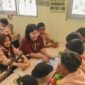 Siswa kelas 5 di SDN Jampang 01 dan SDN Karang Tengah 07, Bogor, mengikuti Biodiversity Fun Class (BDFC) 2026 yang diselenggarakan PT Asuransi MSIG Indonesia (MSIG Indonesia). (Dok. MSIG Indonesia)

